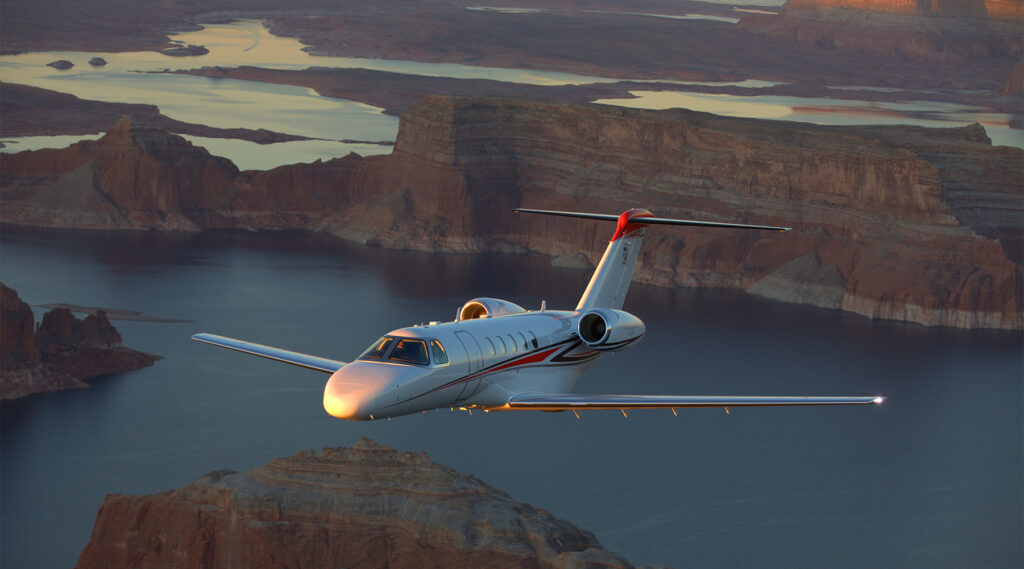 private jets, private jet charter, Eclipse Jet Charter, Colorado Springs, CO