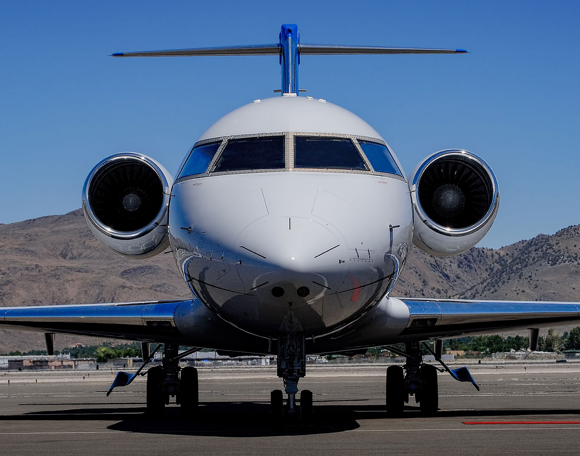 Challenger 605, Colorado Springs, CO, private jet charter, private jets, Eclipse Jet Charter